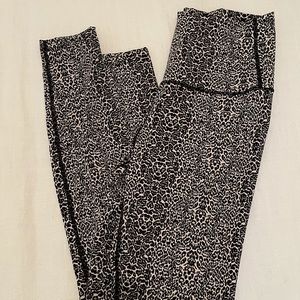 Varley Cheetah Leggings